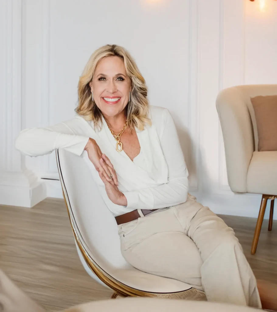 Carol - Livingroom Pic